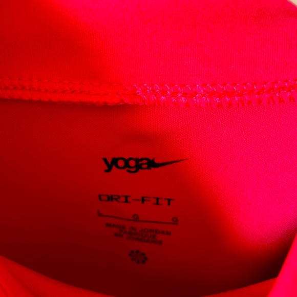 NWT NIKE YOGA DRI-FIT LUXE WOMEN'S LONG SLEEVE CROP TOP - Picture 6 of 10